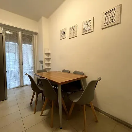 - Modern And Chic * Bergamo